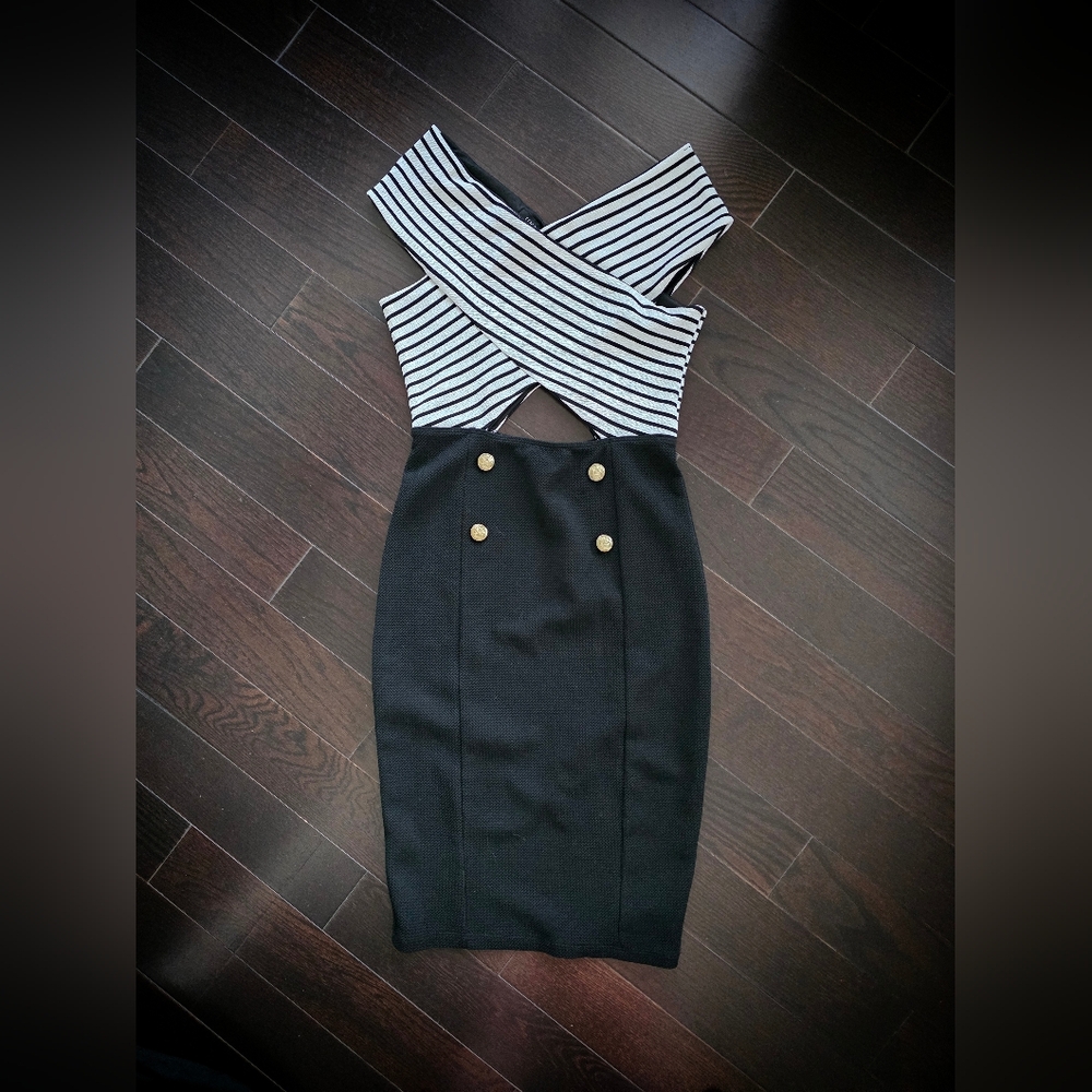 UK2LA Black and White Striped Midi vintage Dress
